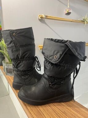 Olang Black Puffer Winter Boots